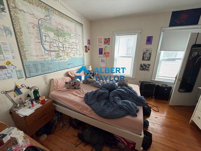 Building Photo - 70 Calumet St