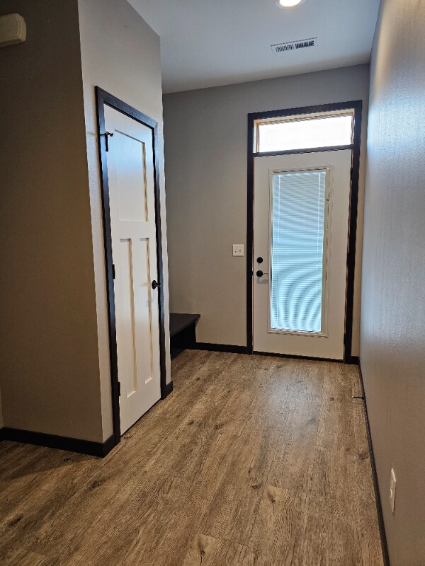 Building Photo - 613 Prairie Rose Trl