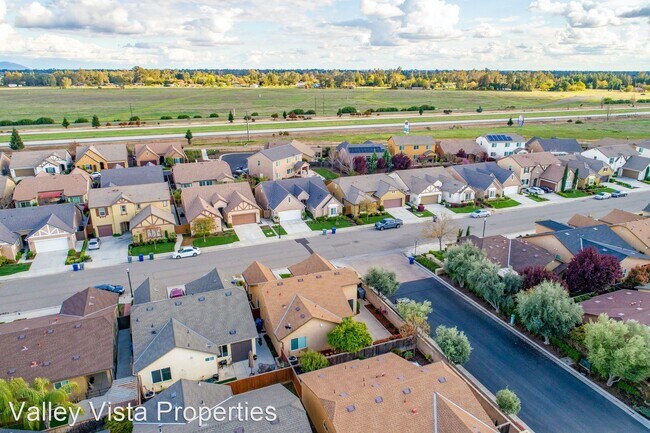 Building Photo - 3 br, 2 bath House - 3765 Richmond Ave