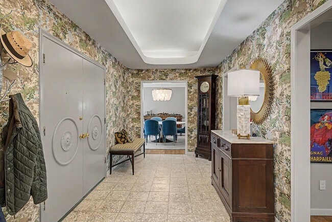 Building Photo - Prairie Village Ranch with Renovated Pool & Finished Basement