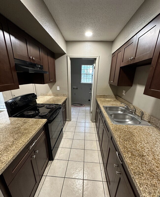 Photo - 1028 Dimarco Dr Townhome