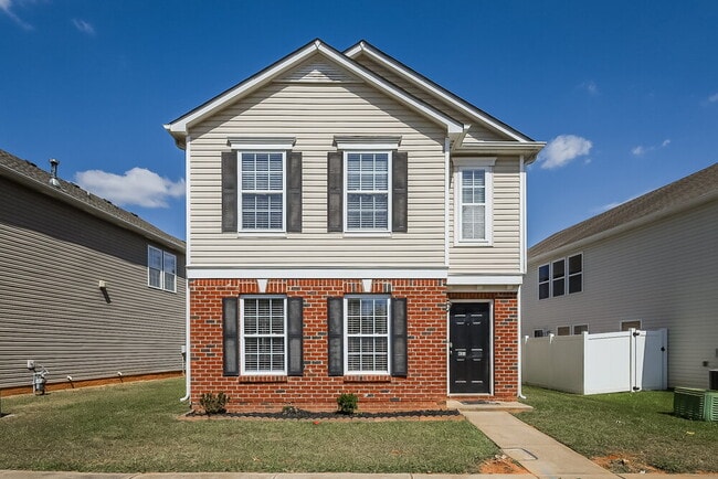 Building Photo - 831 Skywatch Ln