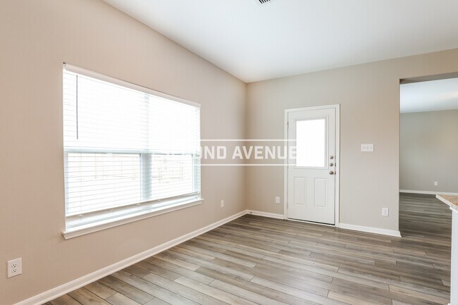 Building Photo - 2942 Forsyth Cyn
