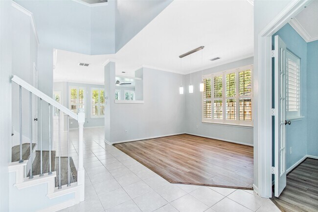 Foto del edificio - 77 Sugar Grove Ct