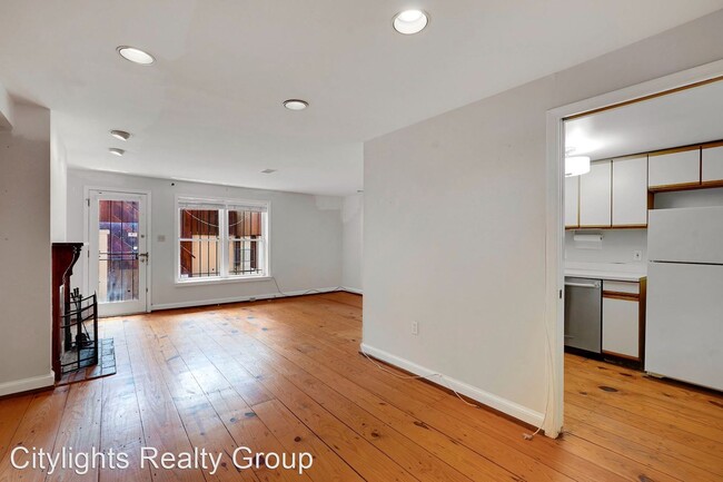 Building Photo - 1 br, 1 bath House - 1762 Corcoran St. NW #1