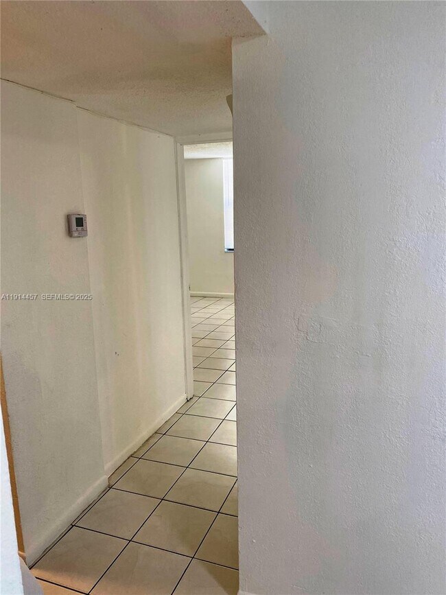 Foto del edificio - 1750 NW 55th Ave