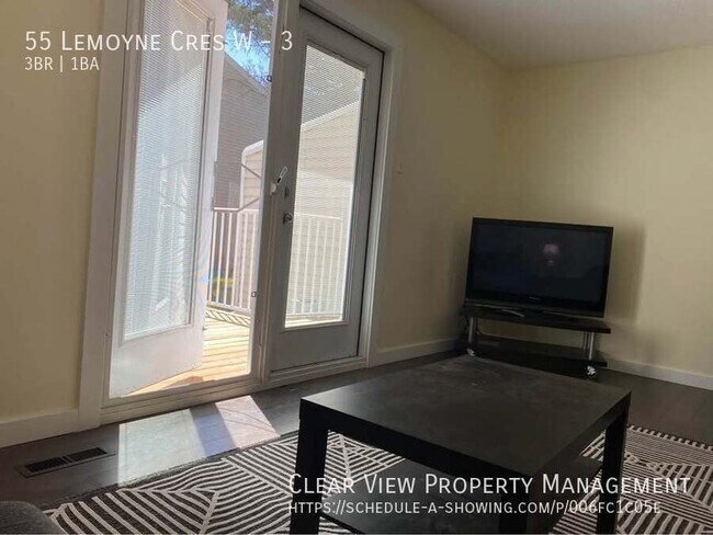 Photo du bâtiment - ?? Furnished 3 Bedroom Home in West Lethbr...
