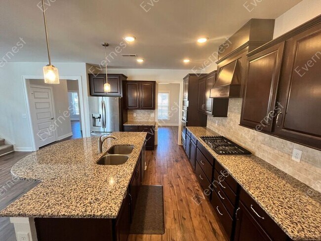 Foto del edificio - 1122 Carlisle Pl