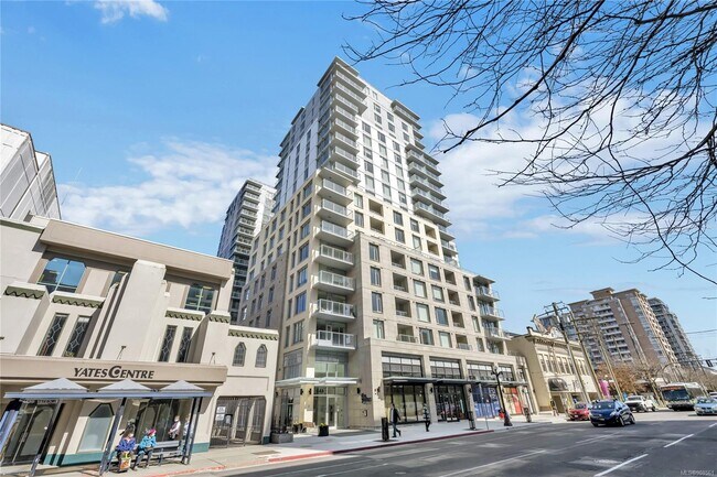 Building Photo - 848 Yates St