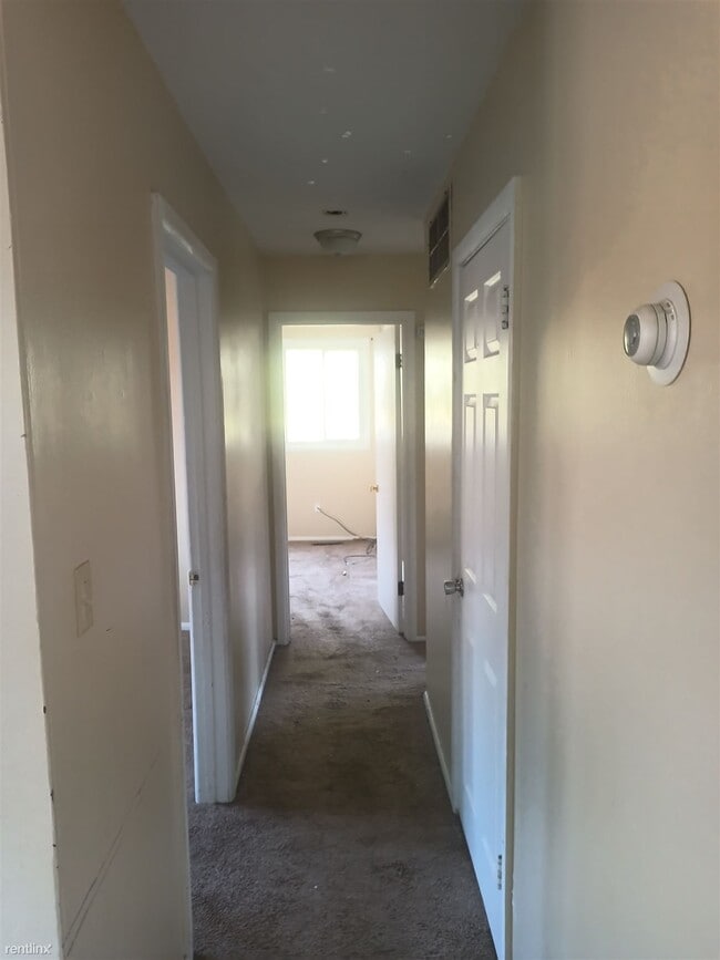 Building Photo - 4 br, 1 bath House - 4432 Natchez Avenue