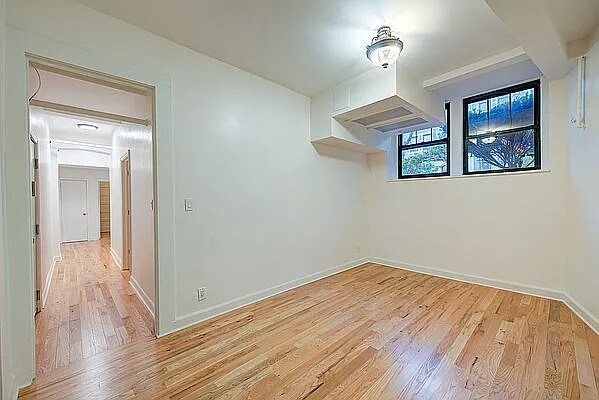 Building Photo - 35-22 80th St