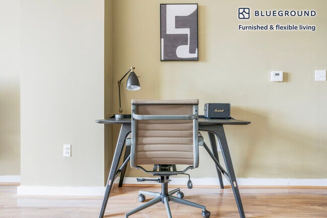 Foto del edificio - 1825 7th St NW