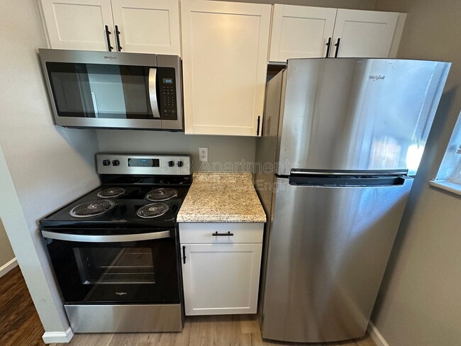 Photo - 6219 Graceland Ave Apartment