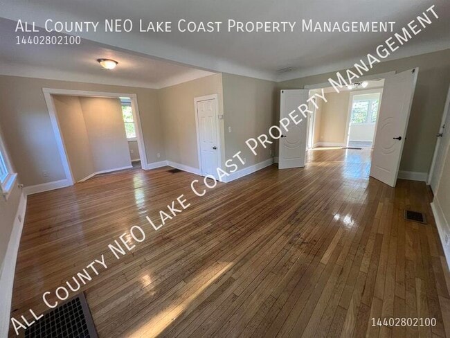 Foto del edificio - 5563 Columbia Rd