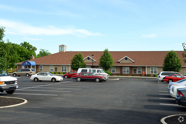 Foto del edificio - Lake Avenue Retirement Village