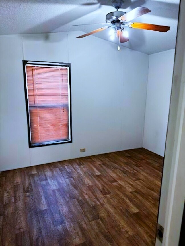 Foto del edificio - 1001 Co Rd 773