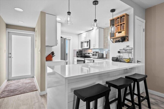 Foto del edificio - 1630 N Ocean Blvd