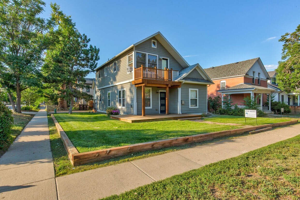 Primary Photo - Gorgeous 3BD/2.5BA Downtown Boulder Home- ...