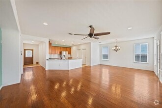 Building Photo - 6141 Mantalcino Dr