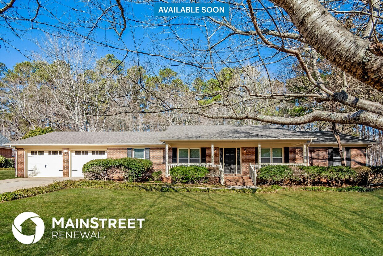 Primary Photo - 23 Bowen Dr