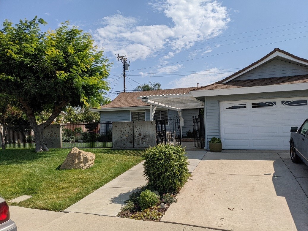 211 Blanchard Ave, Santa Paula, CA 93060 House Rental in Santa Paula