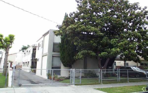 Foto del edificio - 11340 Miranda St