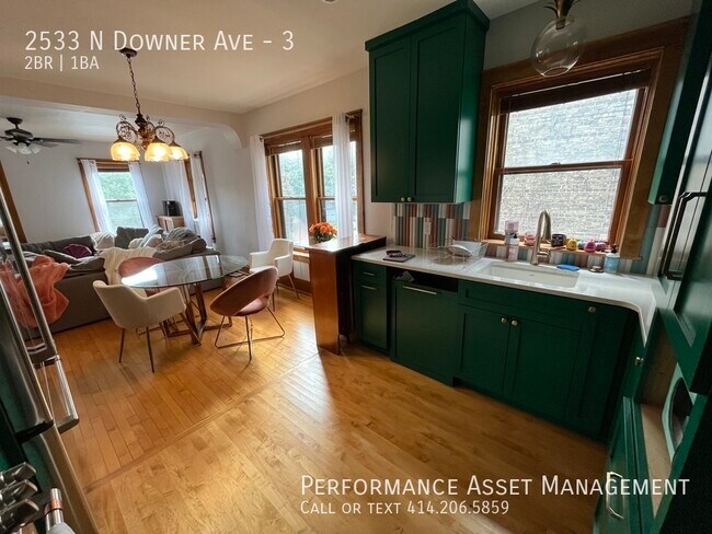 Foto del edificio - Breathtaking 2br condo on the East Side