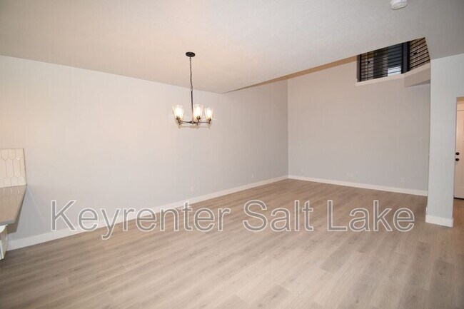 Building Photo - 4308 W Rex Peak Way