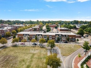 Building Photo - 11905 Centre St
