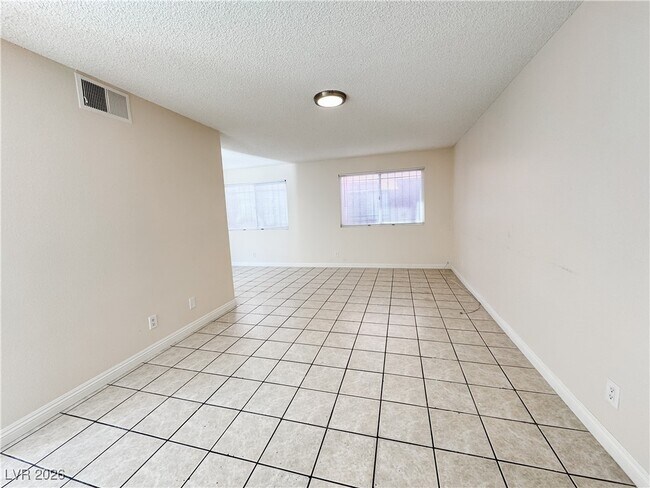 Building Photo - 3655 Kolendo Ct