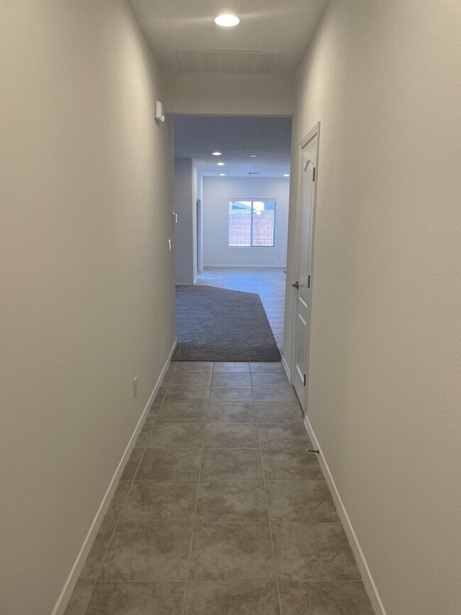 Foto del edificio - 163 Prism Ave SW