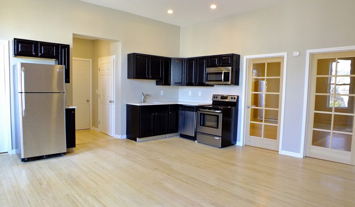 459 E Main St, Malone, NY 12953 Apartments Malone, NY