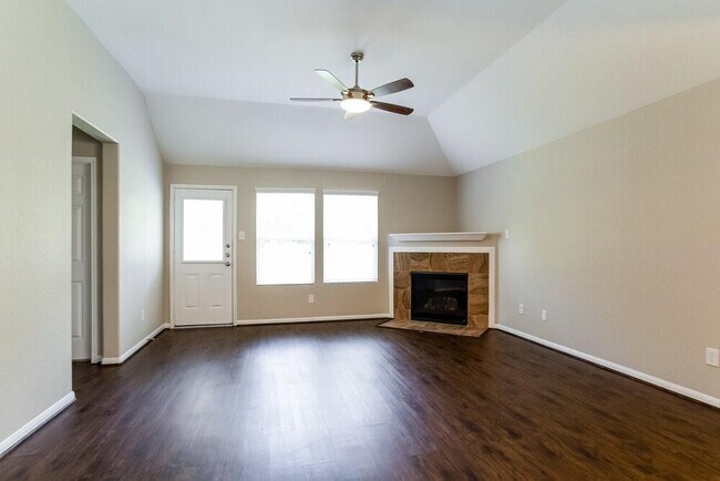 Foto del edificio - 21223 Fox Orchard Ct