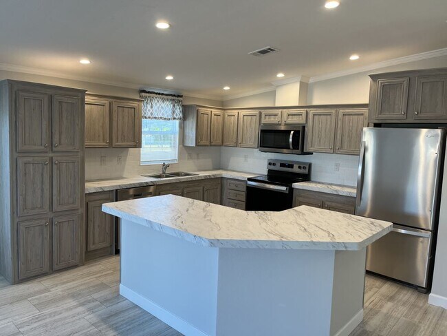 Foto del edificio - 331 Peck St