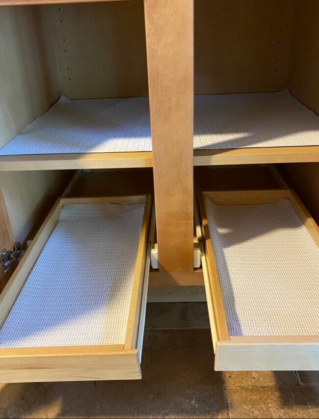 Foto del edificio - 3 Leslie Ct