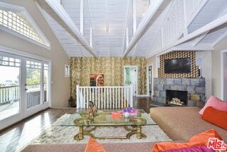 Foto del edificio - 2172 Argyle Ave