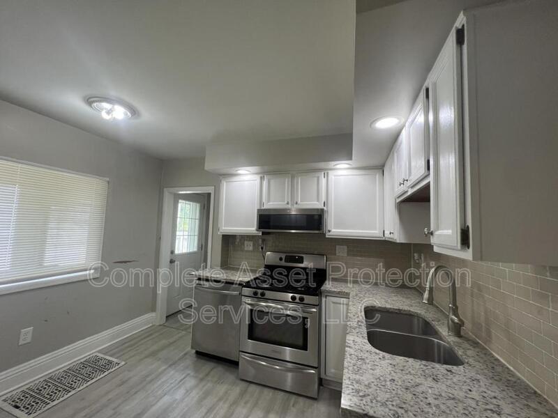 Foto principal - 111 Laurel St