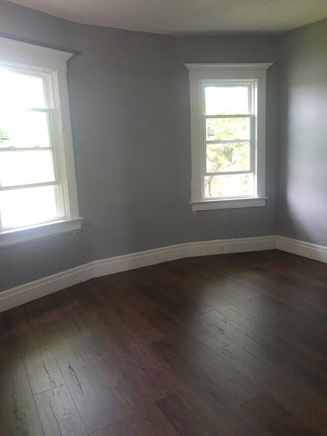 Bedroom 2 - 144 Minnesota Ave