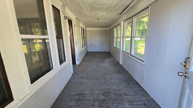 Foto del edificio - 537 Woodville Rd