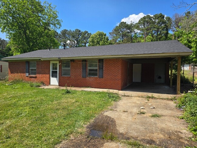 Building Photo - 545 Maben-Bsh Road