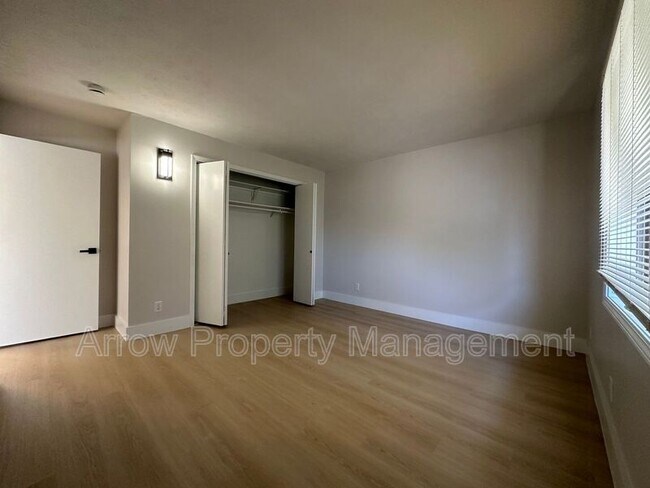 Foto del edificio - 3331 Holdrege St