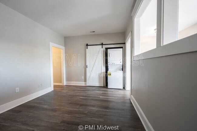 Foto del edificio - 874 Virginia Ave