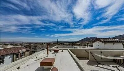 Foto del edificio - 1343 Quiet Fox Way