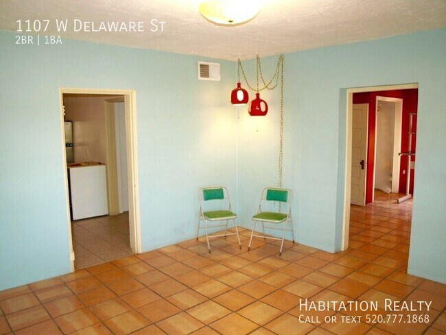 Foto del edificio - 1107 W Delaware St