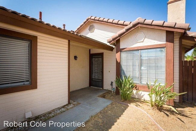 Building Photo - 3 br, 2 bath House - 29652 Eagle Crest Ave