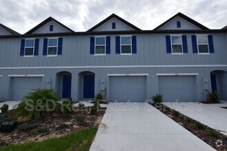 Building Photo - 3905 Academia Ave