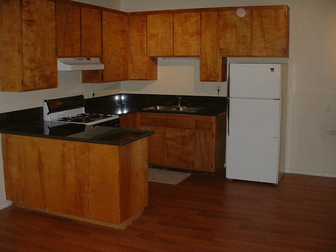 Building Photo - 505 Cane St