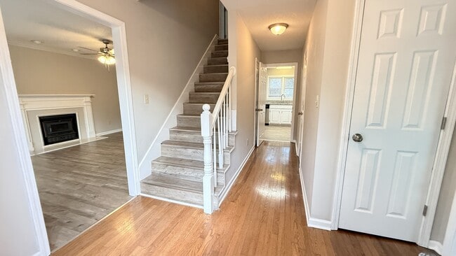 Foto del edificio - 12011 Bell Mountain Dr SW