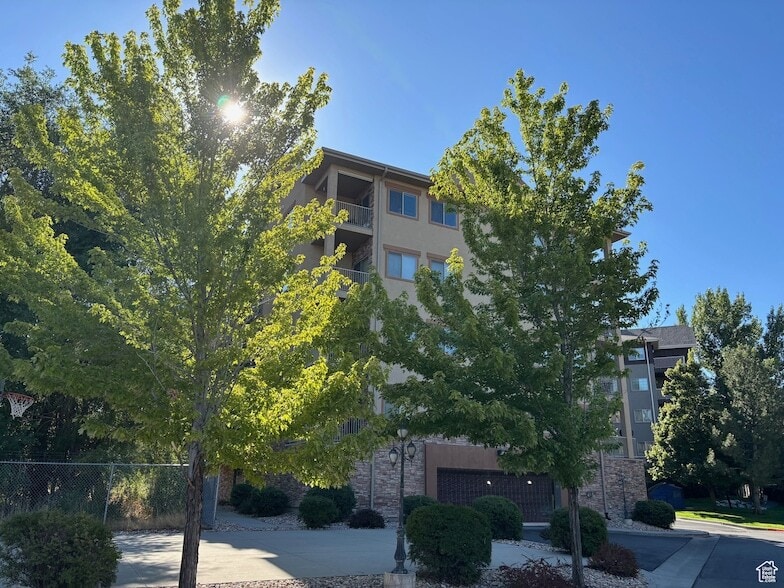 Photo - 1225 E Wolf Lane S Unit