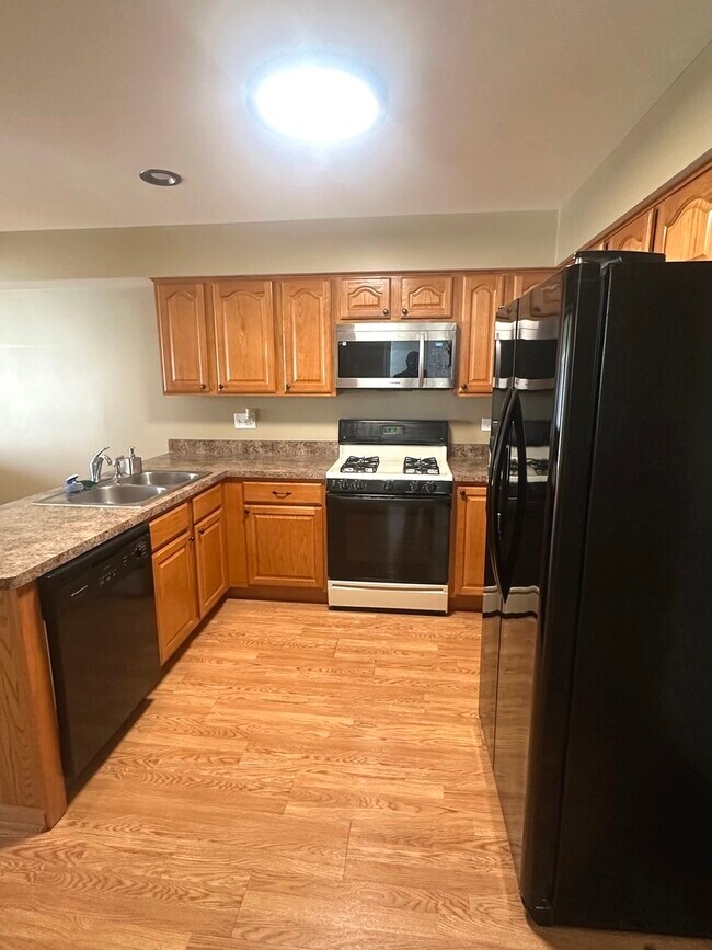 Foto del edificio - 3088 Serenity Ln